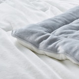 박홍근홈패션 자수 극세사 차렵이불 - 퀸, 화이트그레이 박홍근홈패션 자수 극세사 차렵이불 - 퀸, 화이트그레이