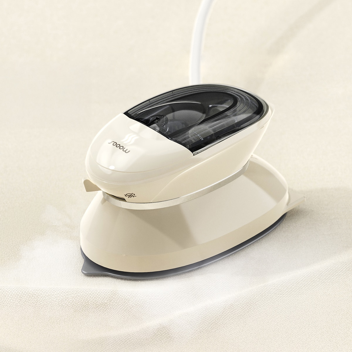 무아스 트래블 프리볼트 스팀다리미 MISM1 - 크림