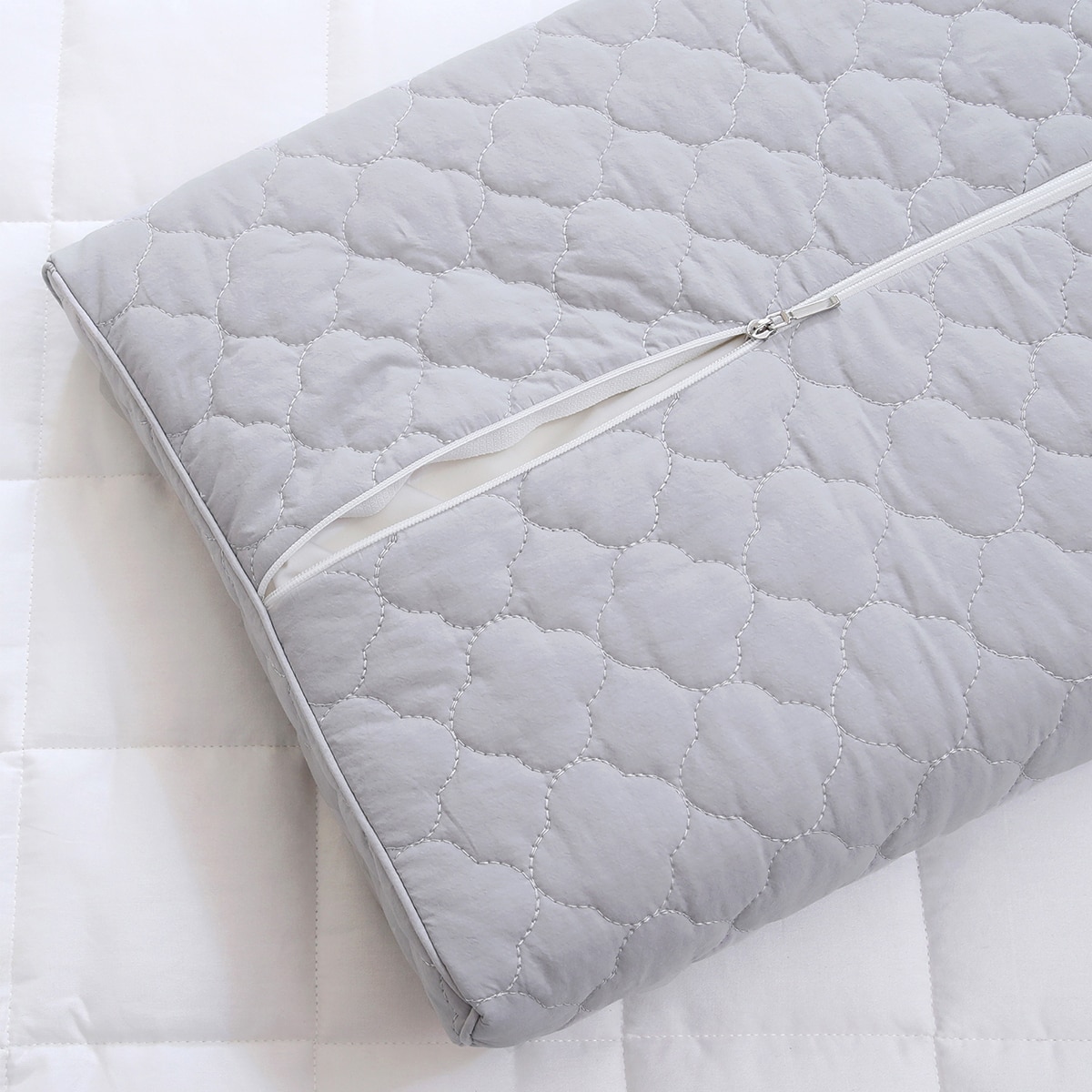 April At Home 고밀도 워싱면 방수 메모리폼 낮은베개 - 그레이