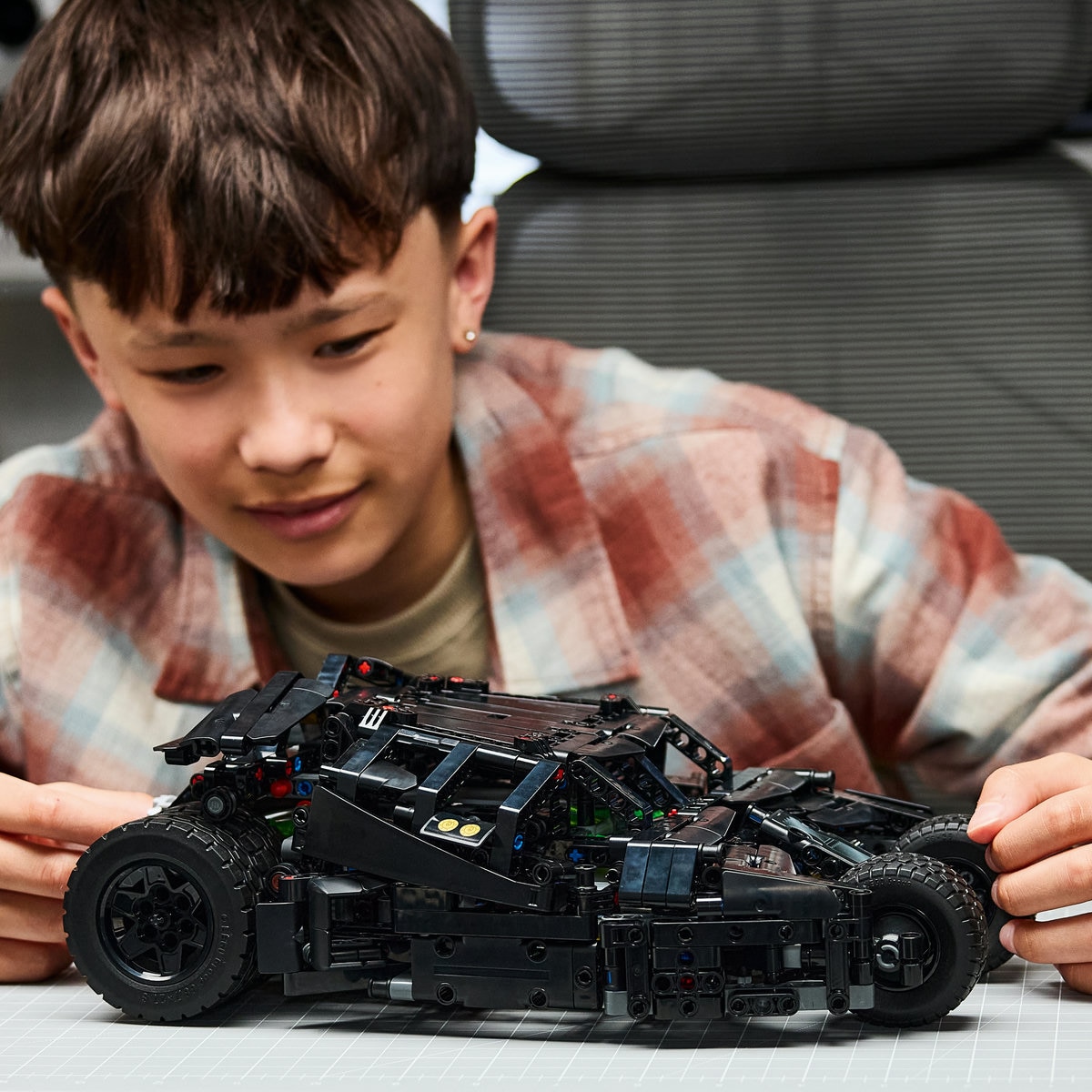 레고 배트맨 Batmobile Tumbler 42239 레고 배트맨 Batmobile Tumbler 42239