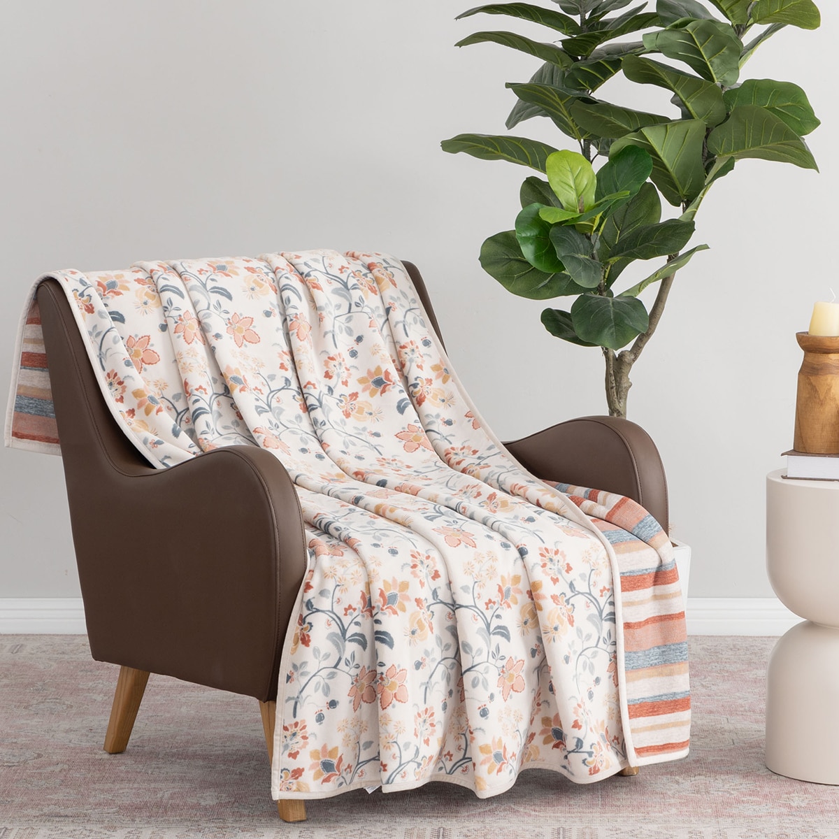 Berkshire 양면 프린트 플러쉬 담요152x178cm