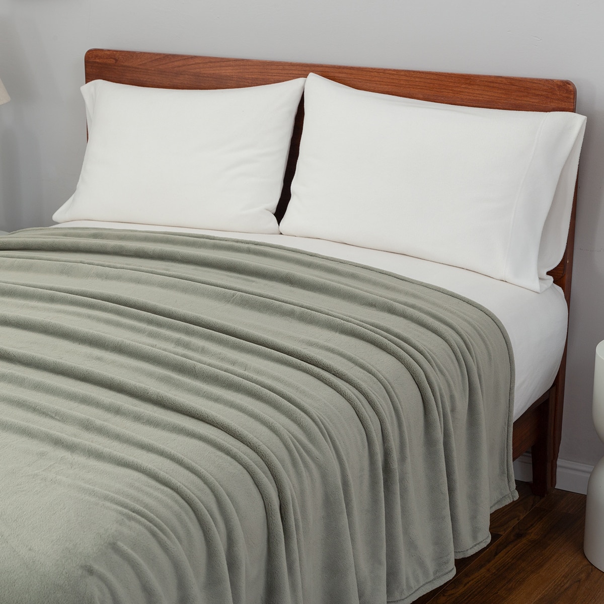 Berkshire 럭스 로프트 담요 249 x 234cm - 그린 Berkshire 럭스 로프트 담요 249 x 234cm - 그린