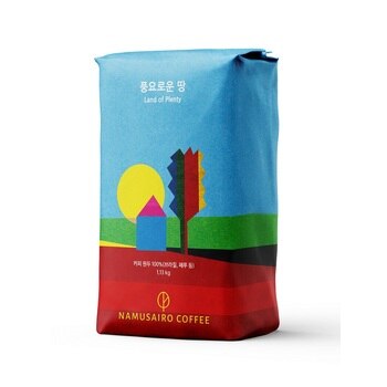 나무사이로 풍요로운 땅 홀빈 커피 1.13kg 나무사이로 풍요로운 땅 홀빈 커피 1.13kg