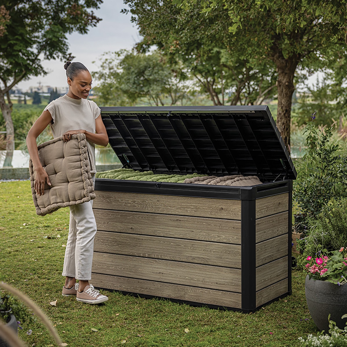 케터 데코코트 야외용 다용도 보관함 757L 케터 데코코트 야외용 다용도 보관함 757L