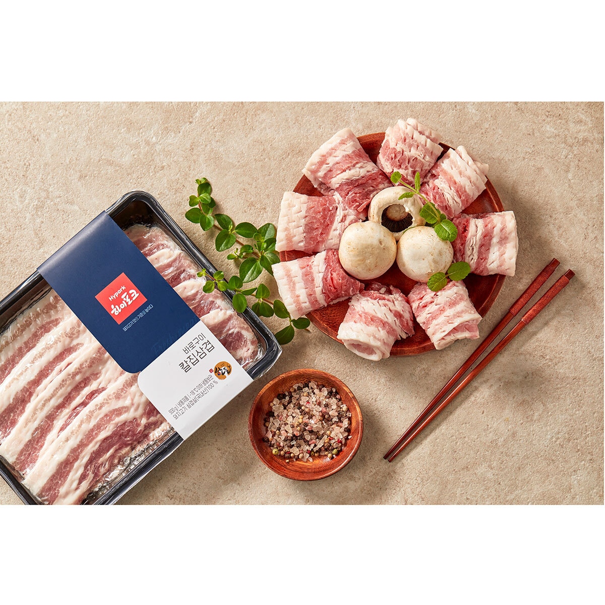 국내산 냉동 돈육 칼집삼겹살+뽈항정 (500g x 4)