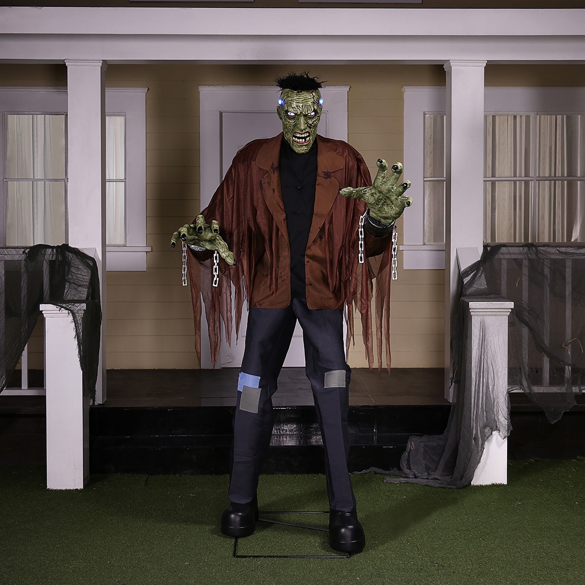 Halloween Animated Monster with LCD Eyes 2.2m