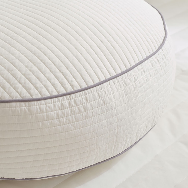 루마인 홈 피그먼트 순면 반달 쿠션 - 아이보리