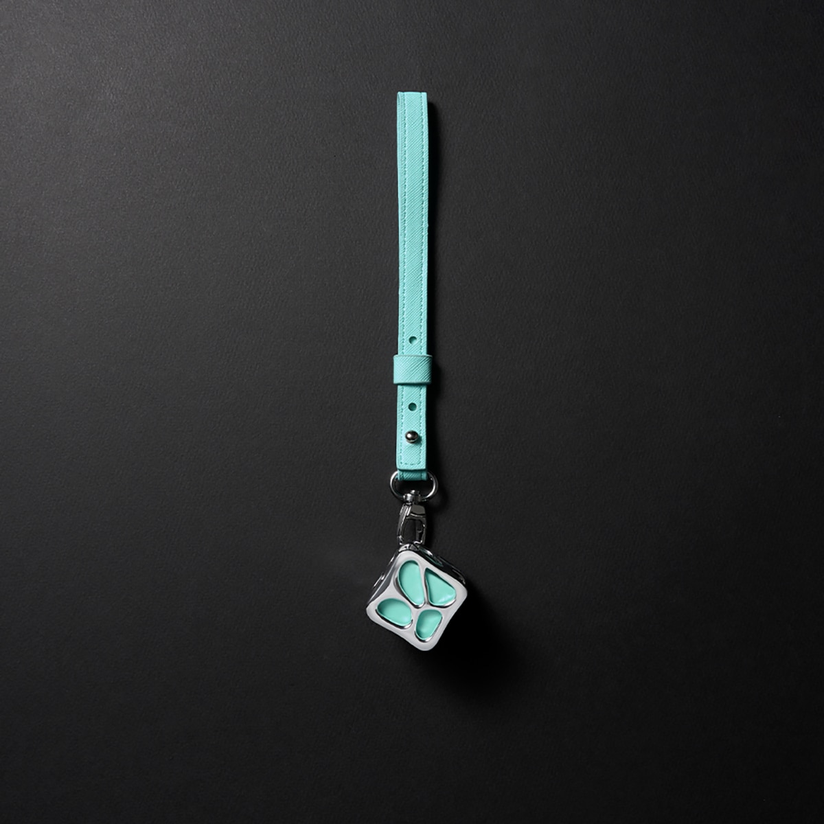 벤딕트 룸미러 차량용 방향제 니치스톤 - 글로우 벤딕트 룸미러 차량용 방향제 니치스톤 - 글로우