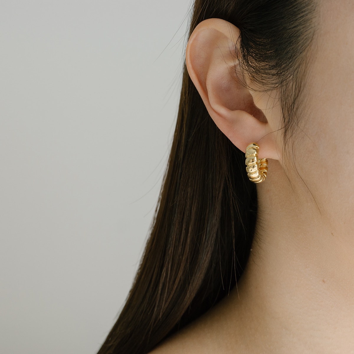 미라 골드 귀걸이