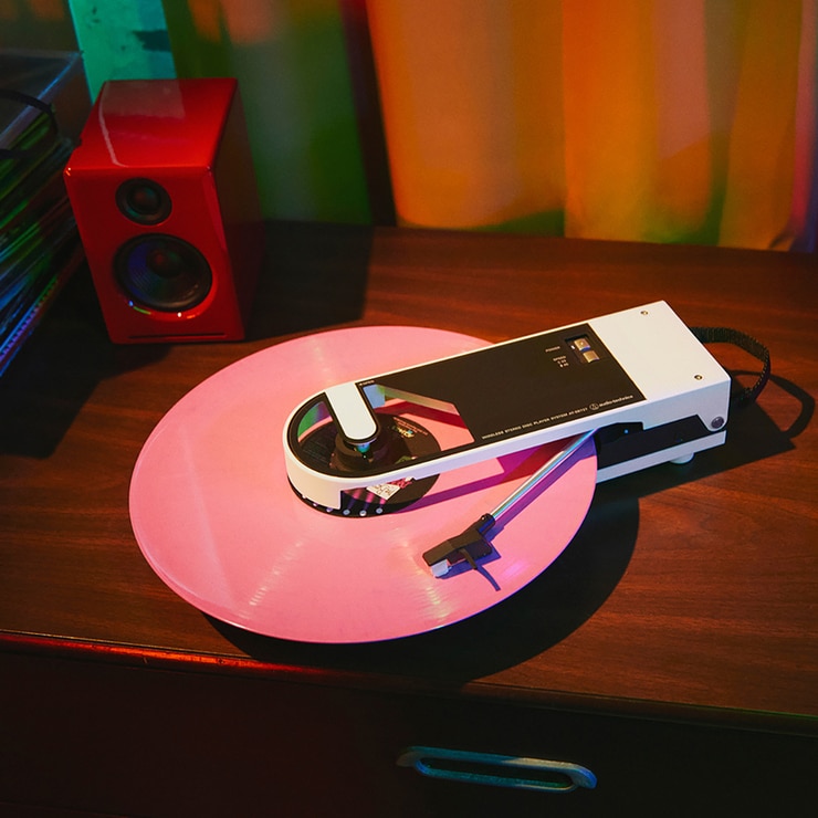 오디오테크니카 휴대용 턴테이블 AT-SB727 - 화이트