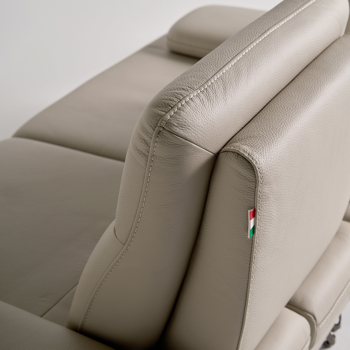 다우닝 모아나 스윙 전체 천연가죽 소파 3인