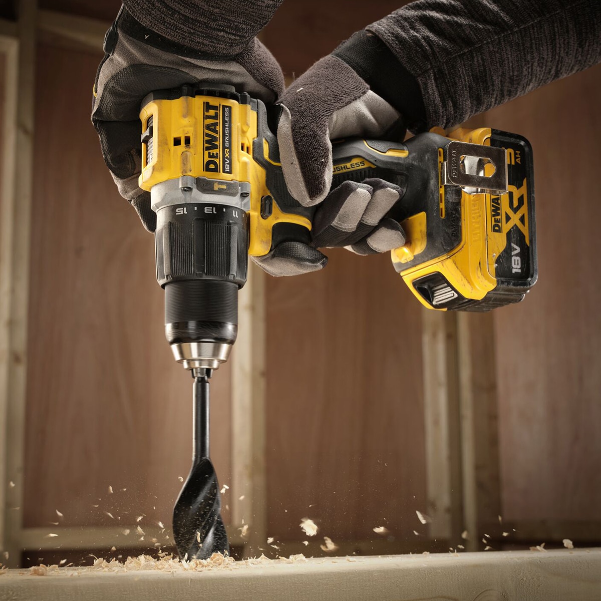 디월트 20V 브러쉬리스 햄머드릴 세트 (배터리 1)