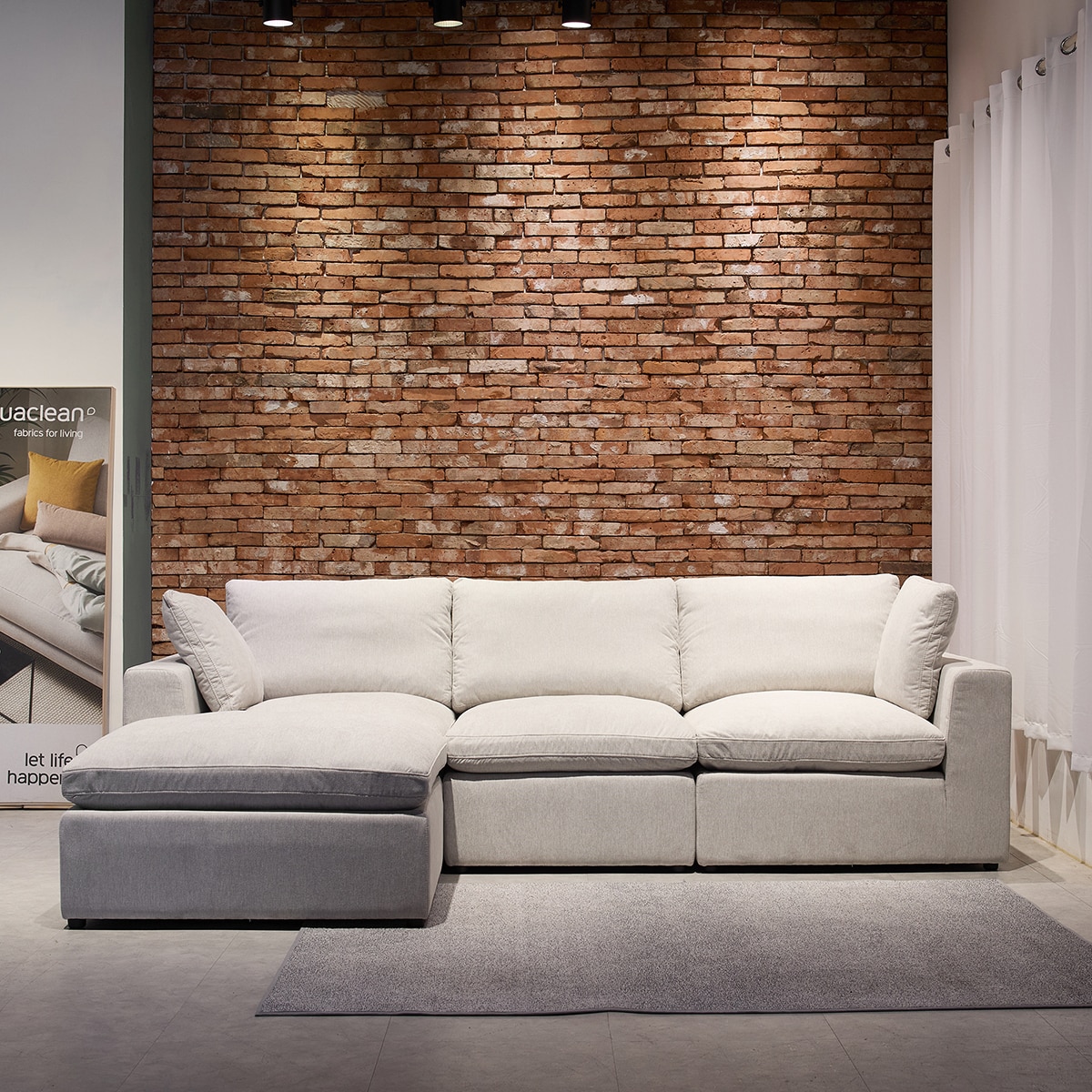 사트바 할로다운 양면 패브릭 소파 4인+ 스툴 사트바 할로다운 양면 패브릭 소파 4인+ 스툴