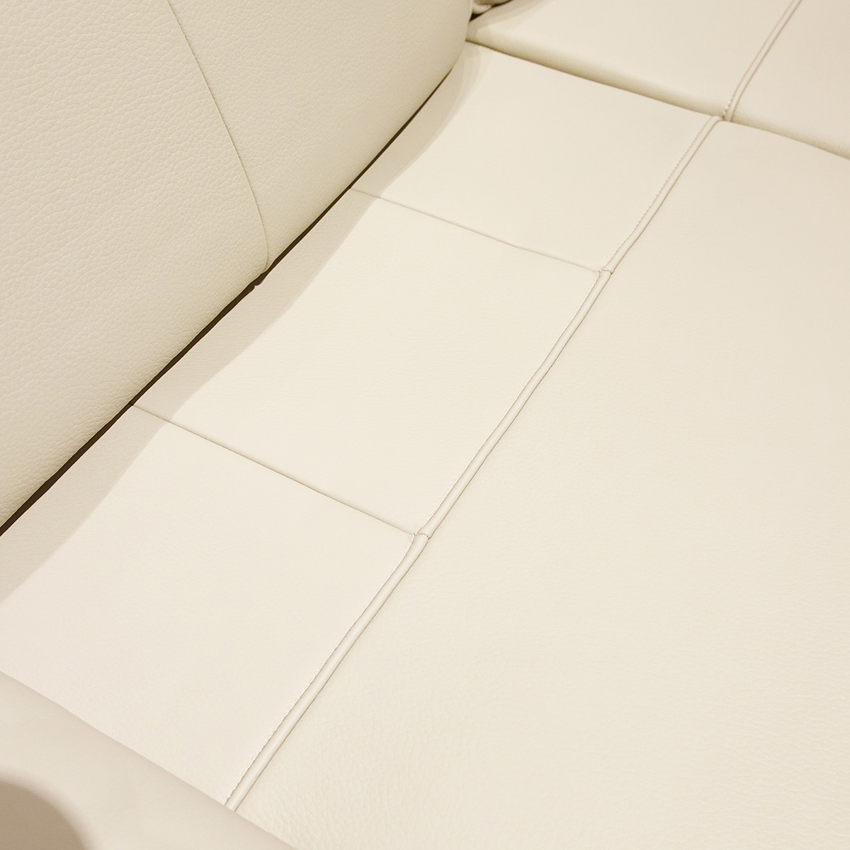 사트바 무빙헤드 통가죽 슬라이딩 소파 4인 사트바 무빙헤드 통가죽 슬라이딩 소파 4인