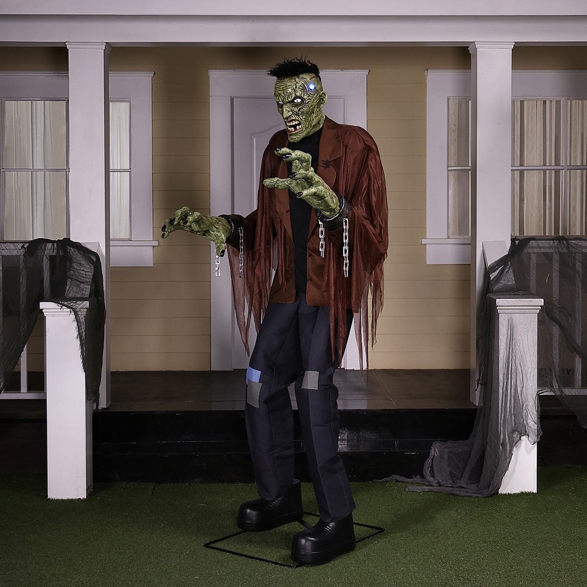 Halloween Animated Monster with LCD Eyes 2.2m