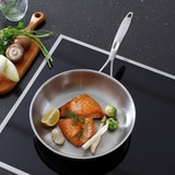 쿠치나레 통 5중 스테인리스 엠보 프라이팬 28cm