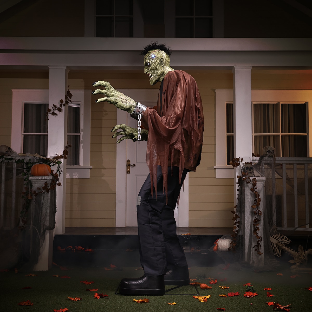 Halloween Animated Monster with LCD Eyes 2.2m