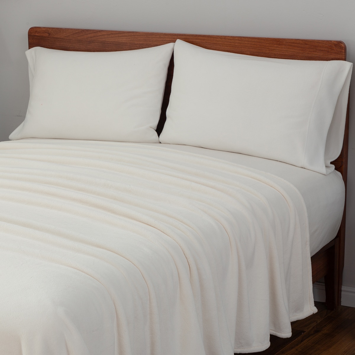 Berkshire 럭스 로프트 담요 249 x 234cm - 화이트 Berkshire 럭스 로프트 담요 249 x 234cm - 화이트