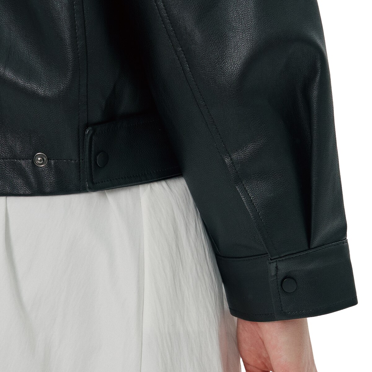 비지트 인 뉴욕 여성 루즈핏 인조가죽 재킷 - 블랙, M/L