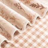 Berkshire 양면 프린트 플러쉬 담요152x178cm - 뉴트럴