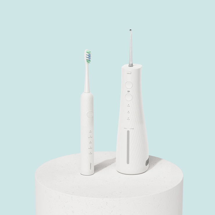 Mooas Wireless Water Flosser & Toothbrush Set