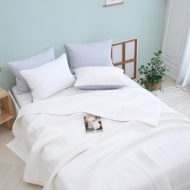 April At Home 앤더슨 양모 워싱 스프레드 - 퀸, 화이트