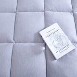 에이프릴앳홈 냉감 토퍼 - 퀸