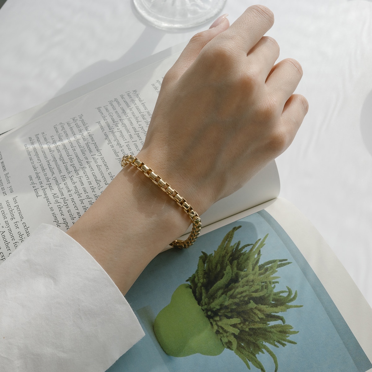 오루노 18K 골드 팔찌