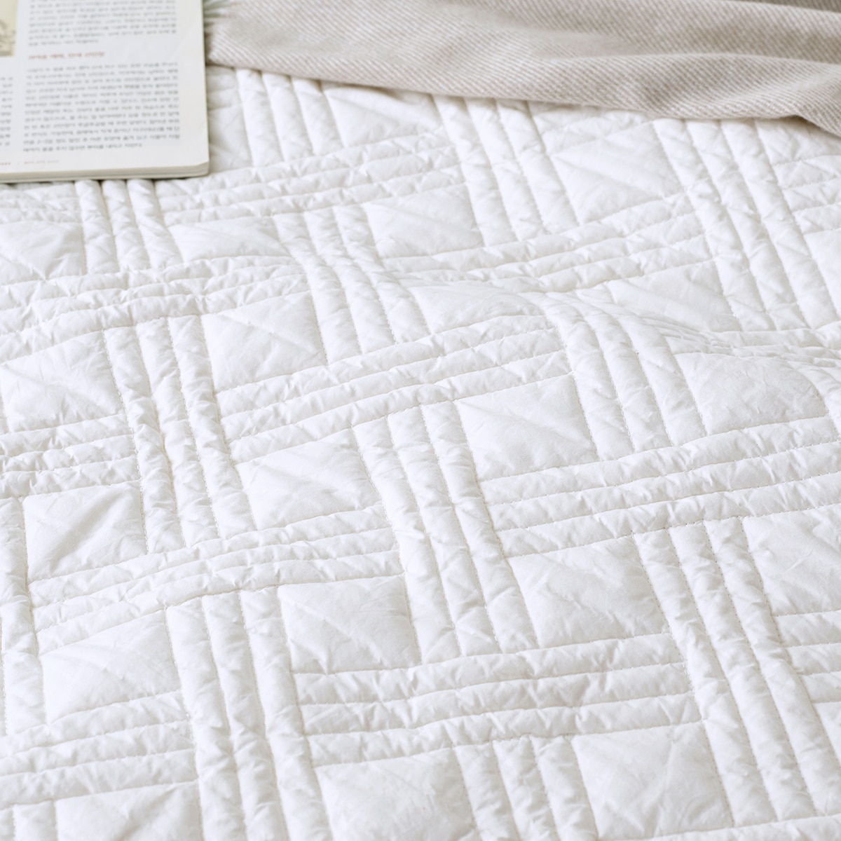 박홍근홈패션 워싱면 양모 스프레드 - 퀸, 화이트