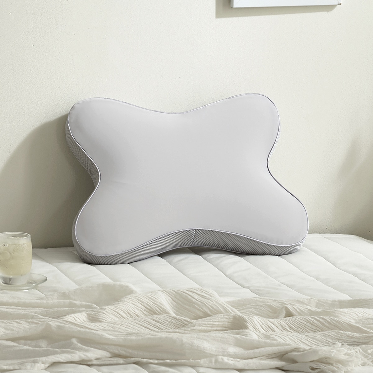 April At Home 나비형 쿨링 메모리폼 베개 - 그레이