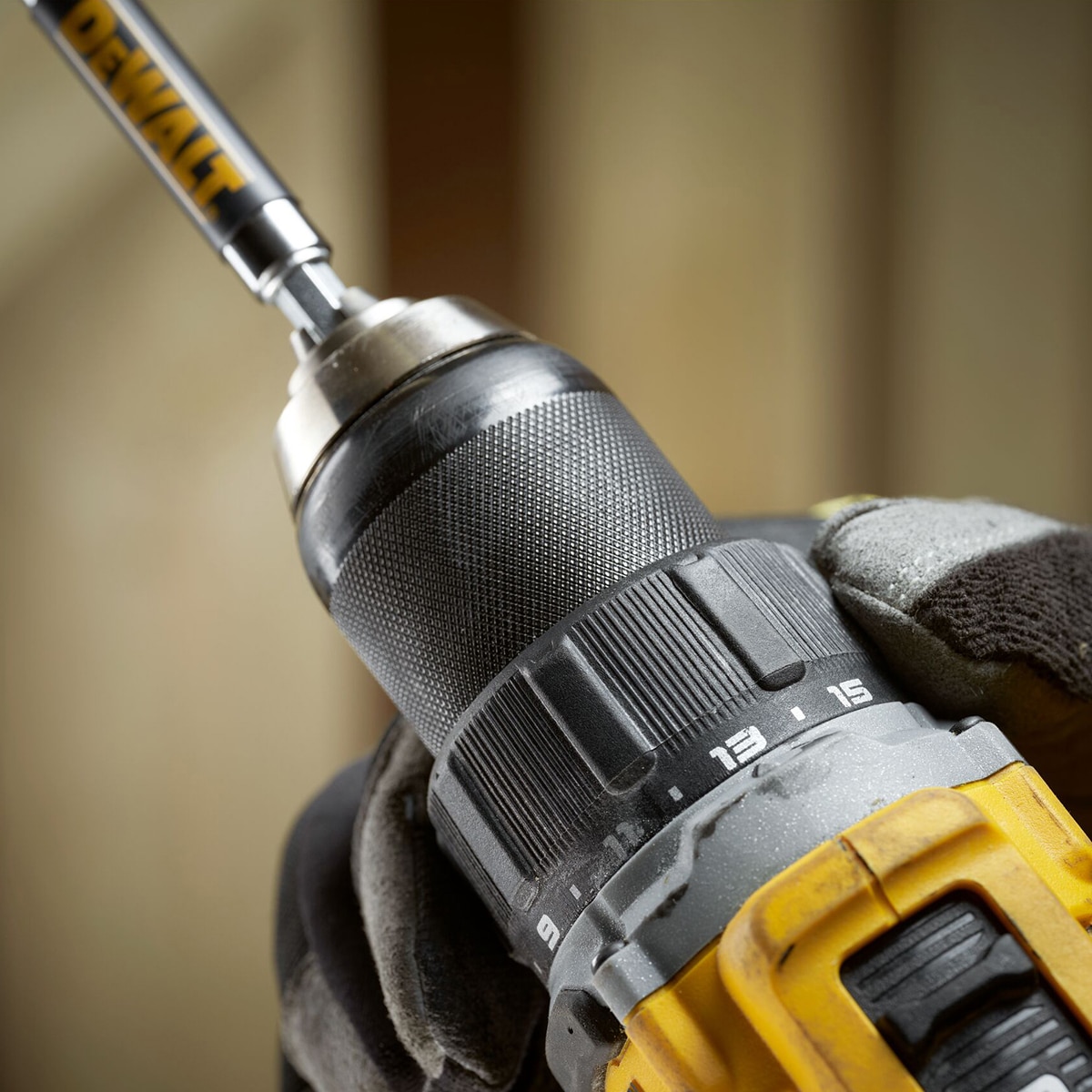 디월트 20V 브러쉬리스 드릴 세트 (배터리 1)