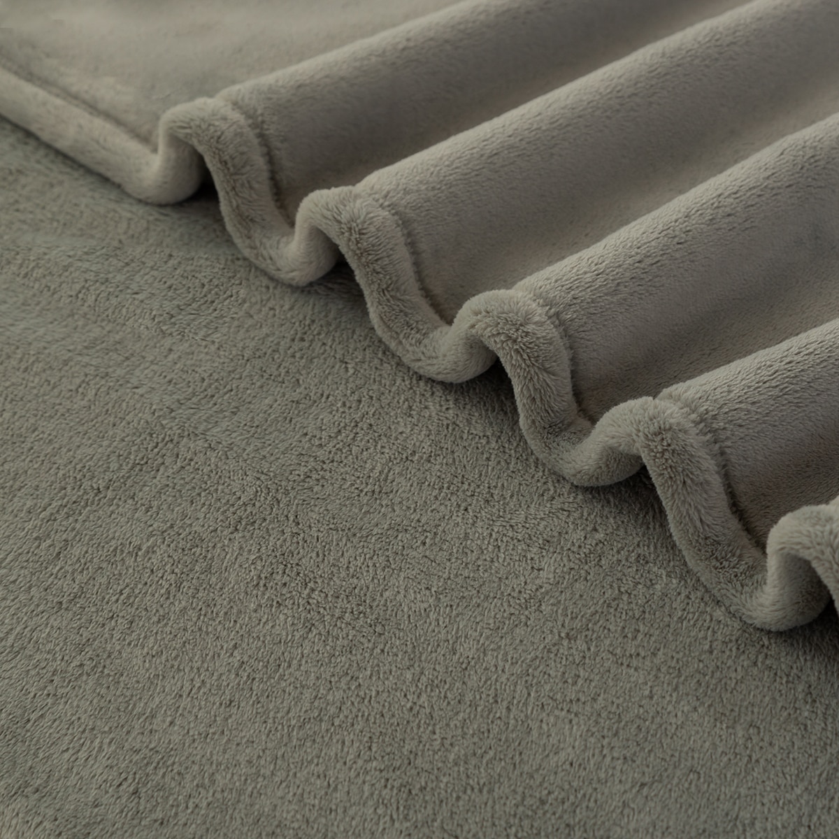 Berkshire 럭스 로프트 담요 249 x 234cm - 그린 Berkshire 럭스 로프트 담요 249 x 234cm - 그린