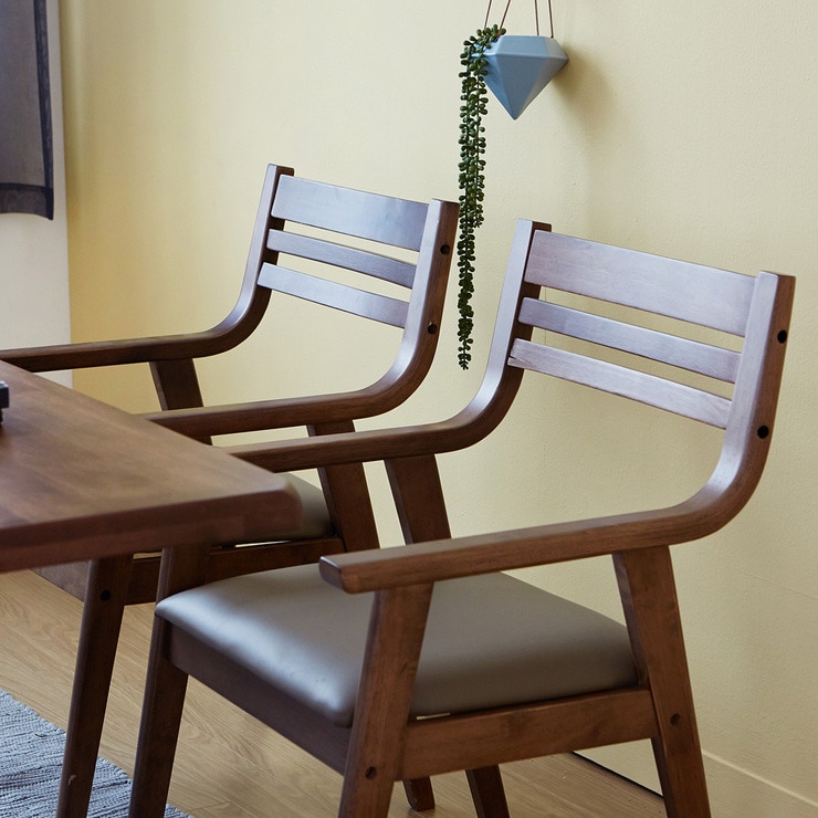 리비니아 카멜 마티나 원목 식탁 세트