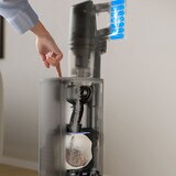 일렉트로룩스 건타입 청소기 ( 스테이션 포함 )